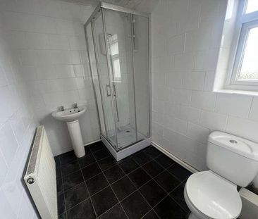 Railway Street, Cardiff, CF24 - Photo 3