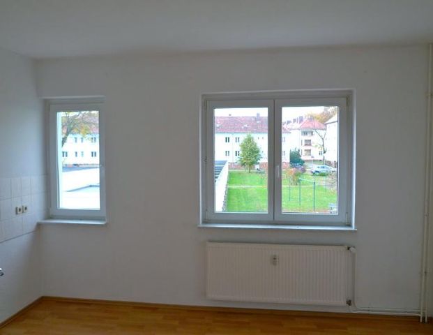32m² Wohnung im 1.OG Nähe Rosengarten – Objektcode 12L10-W5 - Photo 1