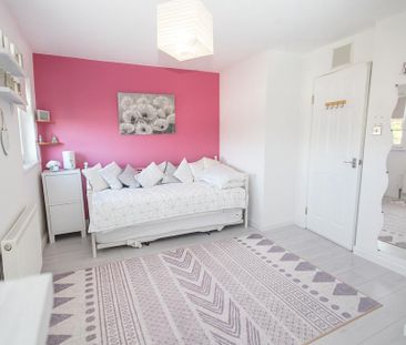 2 bedroom terraced house to rent - Photo 6