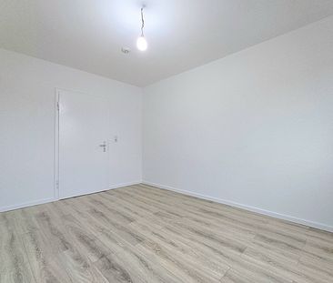 Die kleine mit Balkon - Photo 2