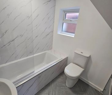 1 Bed Flat, Seafield Road, CH62 - Photo 5