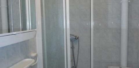 Location Appartement 1 pièce 24m² VILLEFRANCHE SUR SAONE 69400 - Photo 2