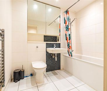 1 bed Flat for rent - Photo 4