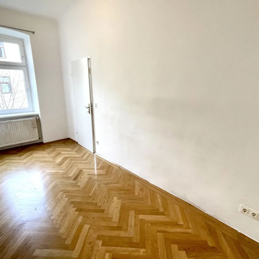 NÄHE U3 ENKPLATZ - SONNIGE 2 ZIMMER UND GROSSE WOHNKÜCHE - HOFSEITIG - UNBEFRISTET - Photo 1