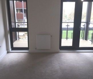 2 Bed - Gabriel Court, The Pulse, Colindale, Nw9 5dz - Photo 4