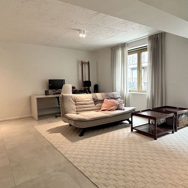 Appartement te huur in Hasselt voor € 1.400 met 3 slaapkamers - Photo 1