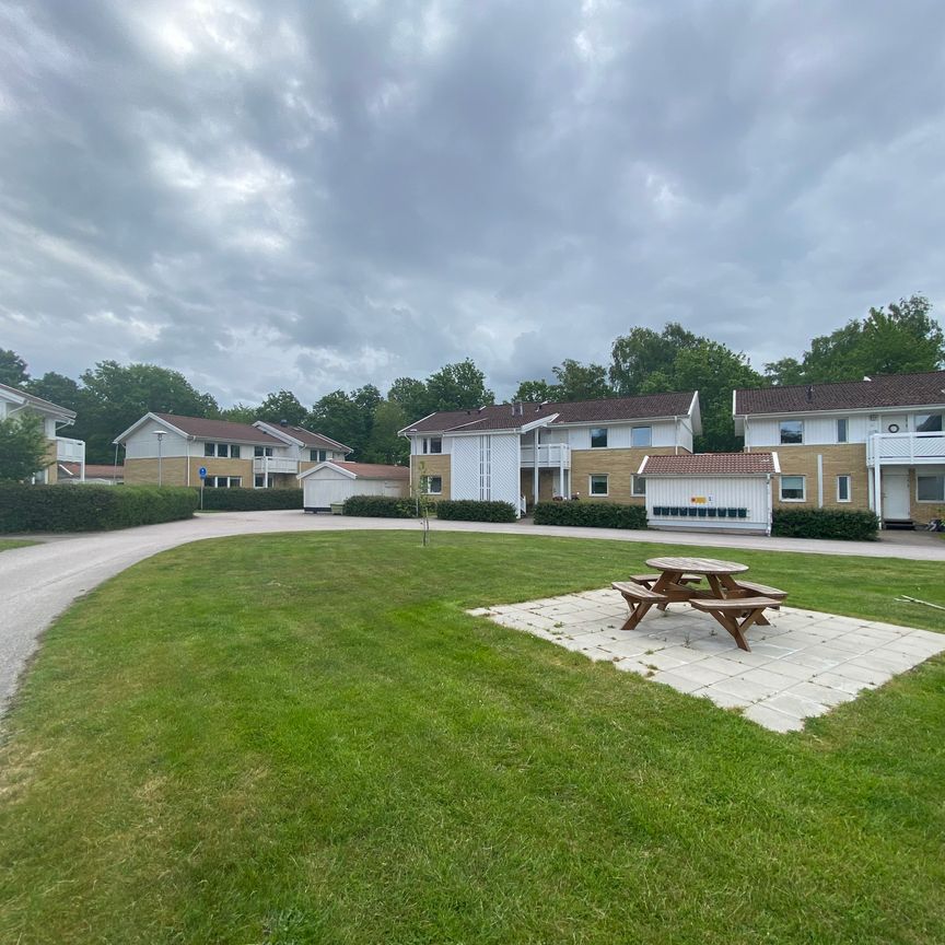 Pluringvägen, Falkenberg - Photo 2