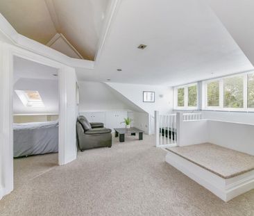 Second Avenue, London - Photo 2