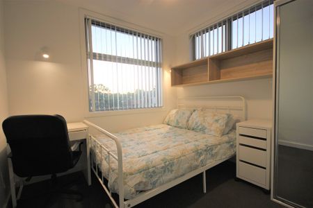 10-bedroom shared house, Norman St - Photo 5