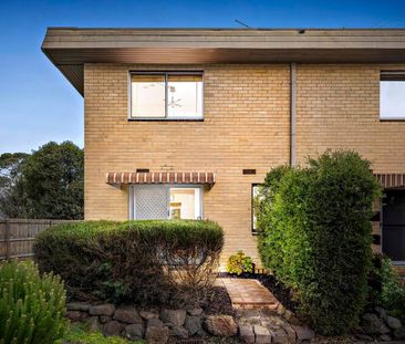 4/66 Somers Avenue, Macleod VIC 3085 - Photo 2