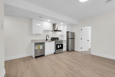 For Lease - 547 Mutual Street, Overbrook - Castleheights and Area, Ontario - Photo 3