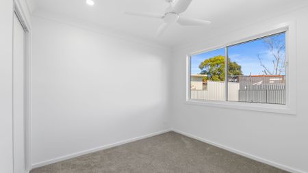 Brand new home on South Hill - Photo 4