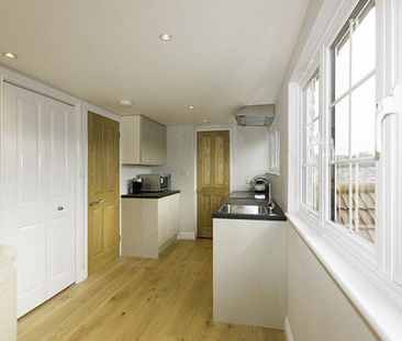 Studio to rent - Photo 6