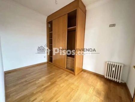 Piso en alquiler en Ourense Capital - Photo 2