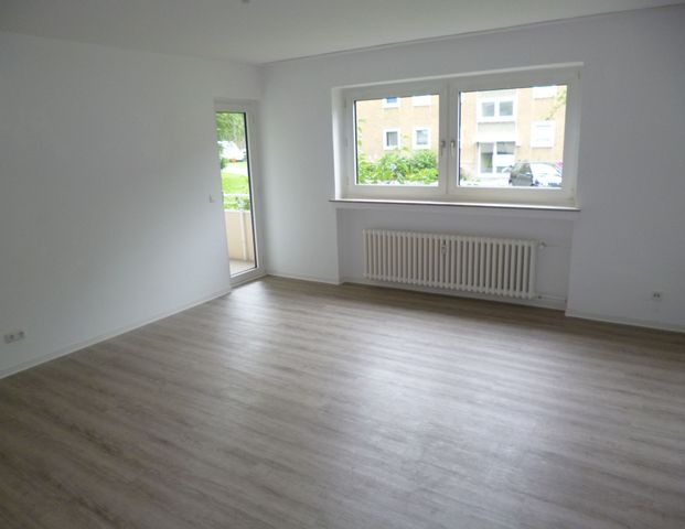 Attraktive Wohnung mit Balkon in ruhiger Lage - Foto 1