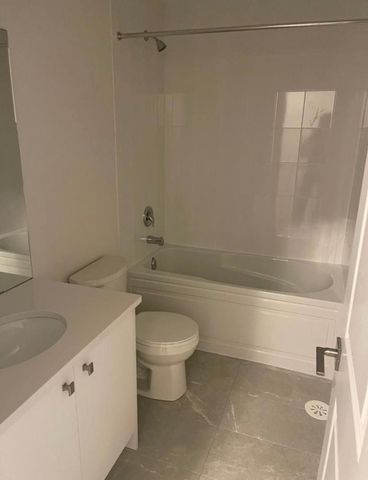 For Lease - 9 Phelps (upper) Lane Unit# 12, Richmond Hill, Ontario - Photo 4