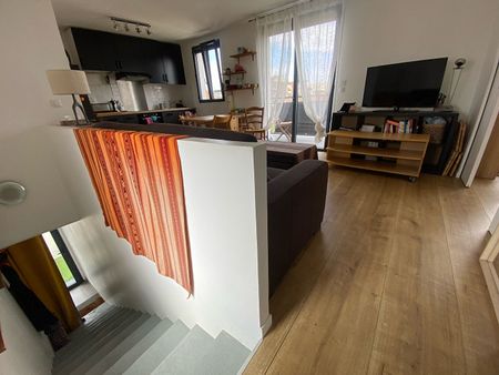 Apartment - Photo 2