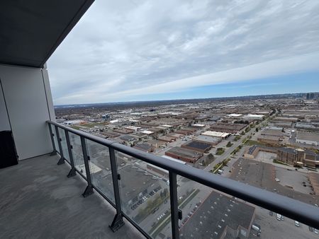 For Lease - 1000 Portage Parkway Unit# 4002, Vaughan, Ontario - Photo 2