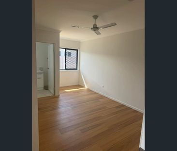 Brand New 4 Bedroom + Study Home in Growing Estate - Photo 4