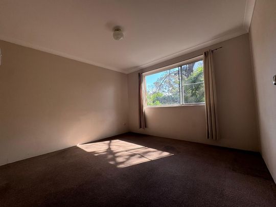 Well Kept Two-Bedroom Unit&excl; - Photo 1