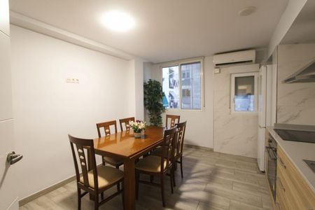 Flat for rent – Quiet and well-connected area - Photo 3