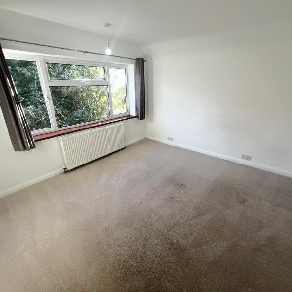 4 bedroom detached house to rent - Photo 1