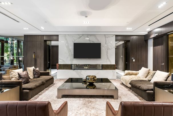 For Lease - 2 St Thomas Street Unit# 2504, Toronto, Ontario - Photo 1