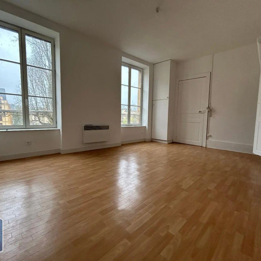 Appartement à louer 4 pièces 112.61m² - Photo 1