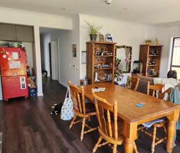 Clyde North - Photo 1