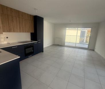 Location Appartement 3 pièces 73m² AIX LES BAINS 73100 - Photo 3