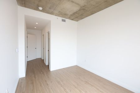 Rue de Royan, H7N 0H8, Laval - Photo 4