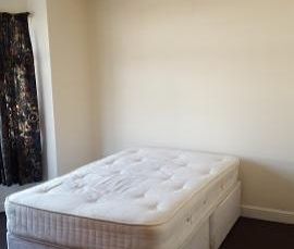 5 bedroom terraced house to rent - Photo 3