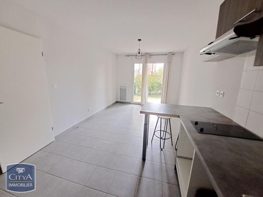 Location Appartement 2 pièces 42m² ROYAN 17200 - Photo 1