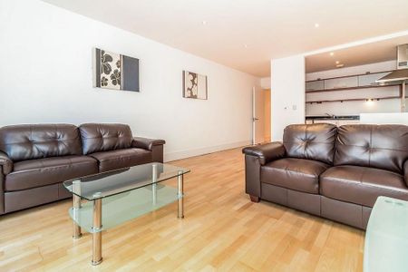 2 bedroom apartment to rent - Photo 2