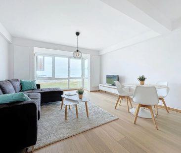 Gerenoveerd appartement met 1 slaapkamer op de zeedijk in Knokke-Heist - Foto 5