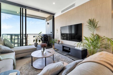 Modern City Apartment with Western Views! - Photo 3