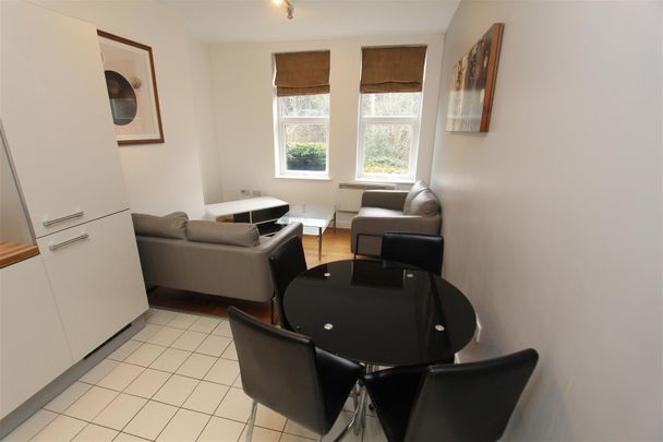 Ring Road, North Leeds, LS17 8NR - Photo 1