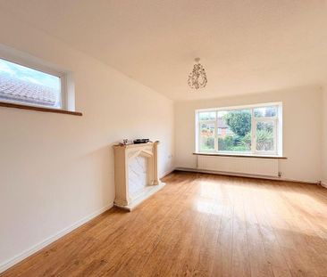 2 bedroom bungalow to rent - Photo 1