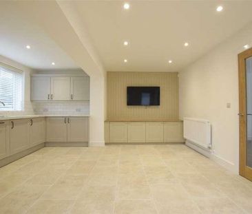 Astridge Road, Witcombe, Gloucester, Gloucestershire, GL3 - Photo 3