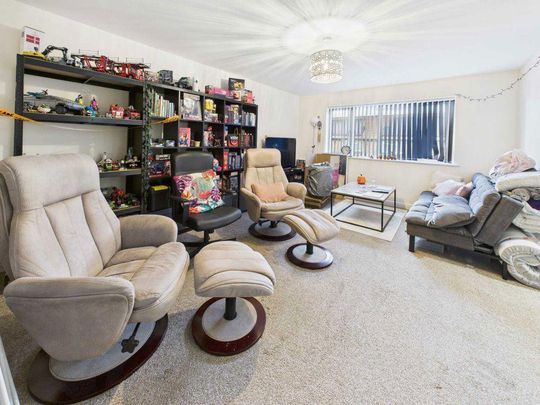 2 bedroom apartment to rent - Photo 1