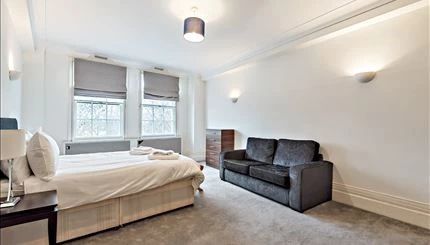 5 Bedroom Flat - Photo 3