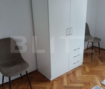 Casa de inchiriat, 7 camere, 350 mp, zona Racadau - Fotografie 1