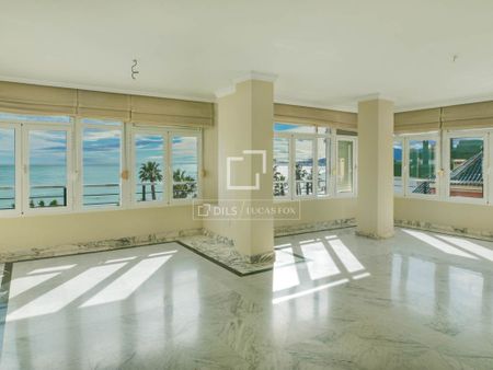 5 bedroom luxury Apartment for rent in Málaga, Spain - Photo 5