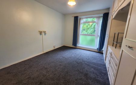 2 Bed Flat, Milton Court, M7 - Photo 2