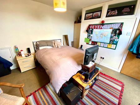 4 bedroom house share to rent - Photo 5