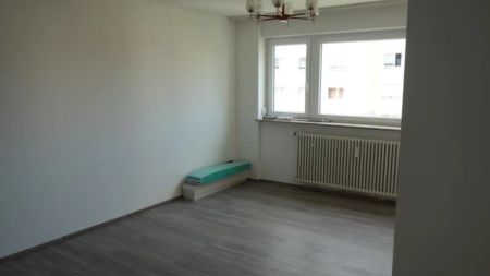 Exklusive 2 Zimmer-Wohnung mit Balkon & Aufzug in Citylage von Geislingen (Steige)! - Foto 5