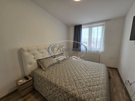 Casa moderna in Dambul Rotund - Fotografie 2