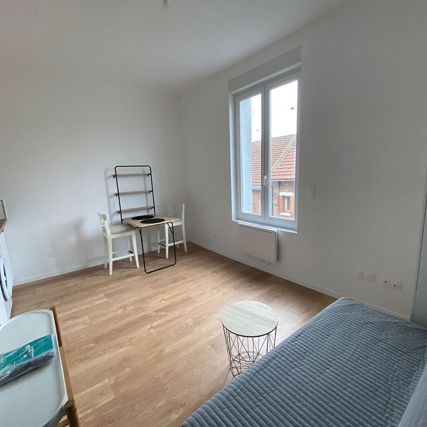 A LOUER STUDIO MEUBLE NEUF FBG D'ISLE DE ST QUENTIN 02100. - Photo 1