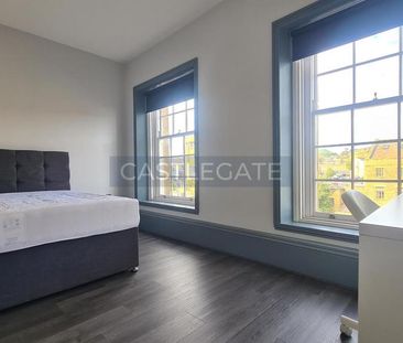 1 bedroom in a flat share to rent - Photo 6