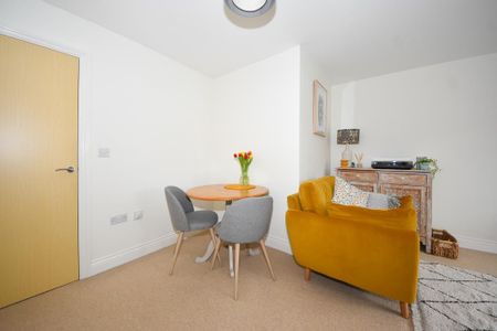 2 bedroom apartment to rent - Photo 2